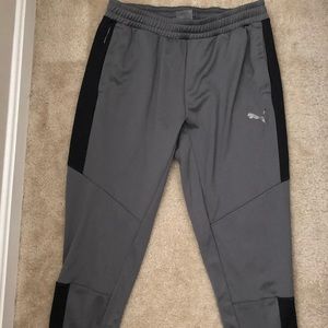 Light grey puma joggers